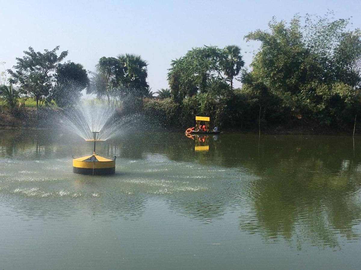 Modhubon Agro Tourism Hotel Bolpur Buitenkant foto