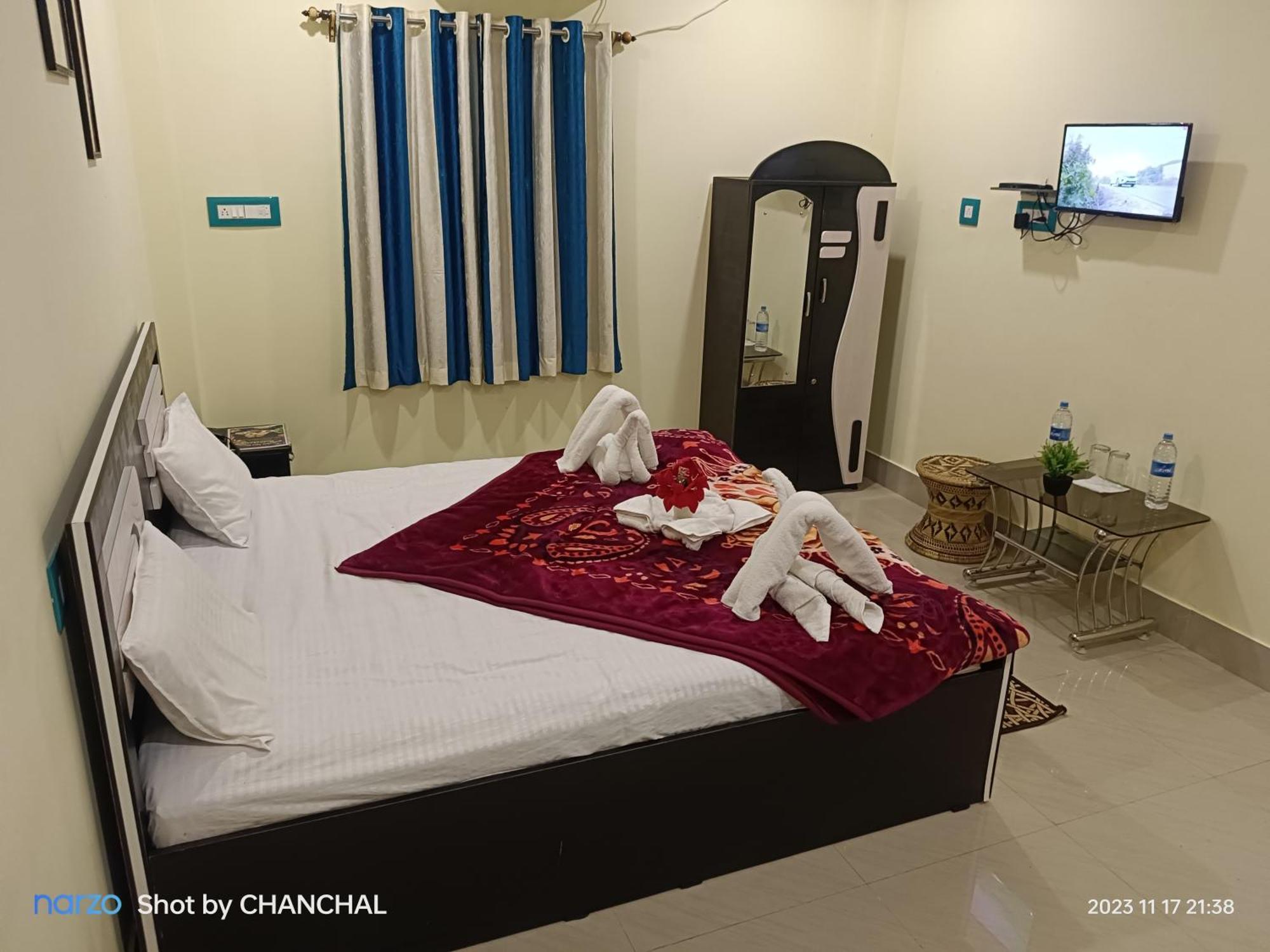 Modhubon Agro Tourism Hotel Bolpur Buitenkant foto