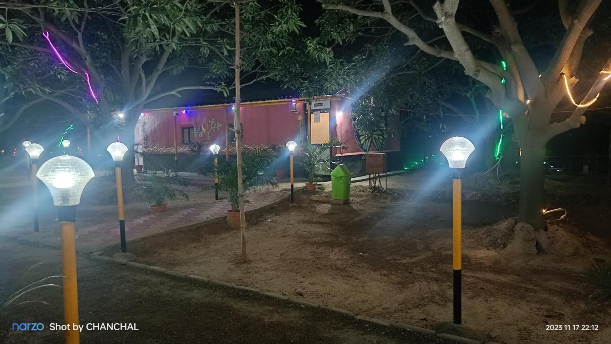 Modhubon Agro Tourism Hotel Bolpur Buitenkant foto